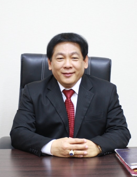 Mr.Chanyut Hengtrakool